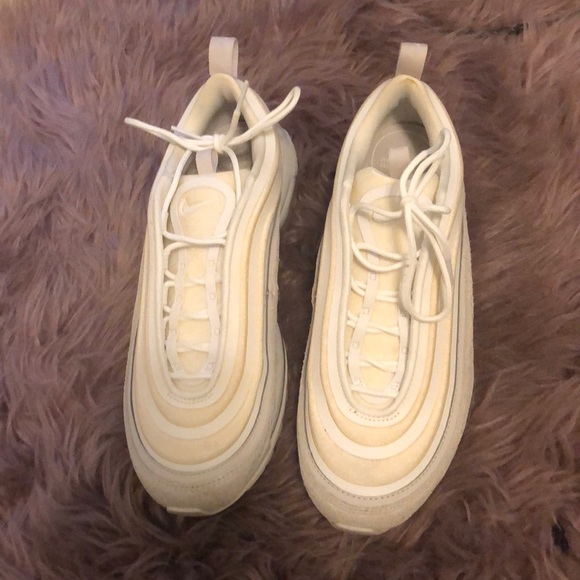 Nike Shoes - Nike AirMax ‘97 white